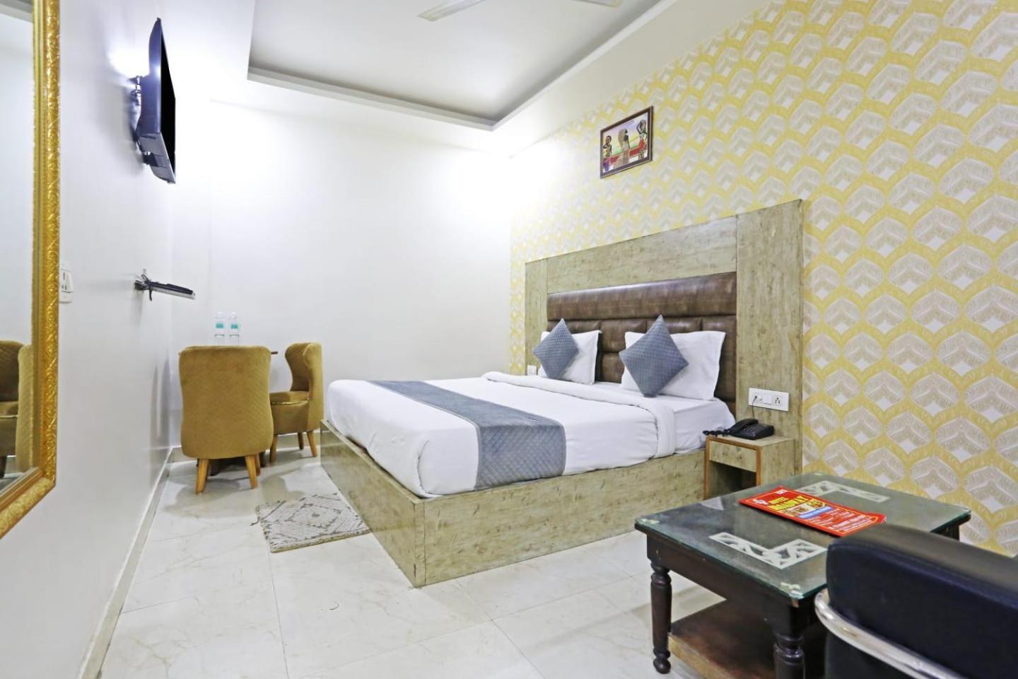 Hotel Broadway Near Delhi Airport New Delhi